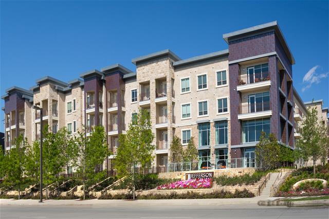 Fountain Pointe At Las Colinas