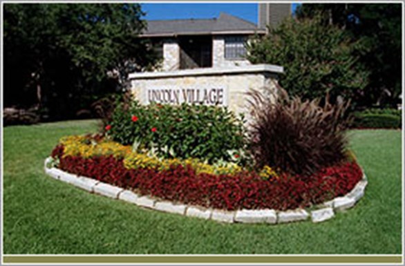 Lincoln Village San Antonio 665 For 1 2 Bed Apts