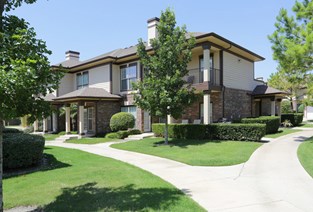 Estate Villas at Krum Apartments Krum Texas