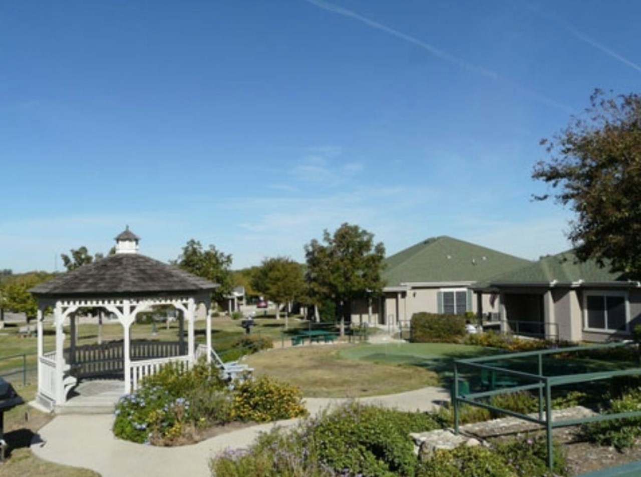 Cove at Heatherwilde - Pflugerville, TX - Photo 1 of 5