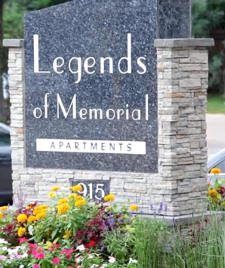 Legends of Memorial I & II - Entrance - Photo 2 of 26
