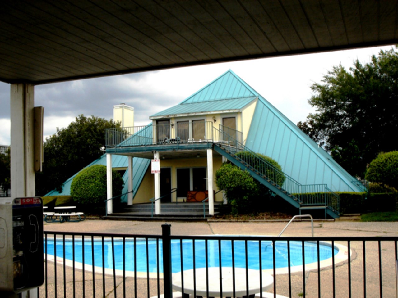 Woodcreek on the Bayou - Houston, TX - Photo 1 of 4