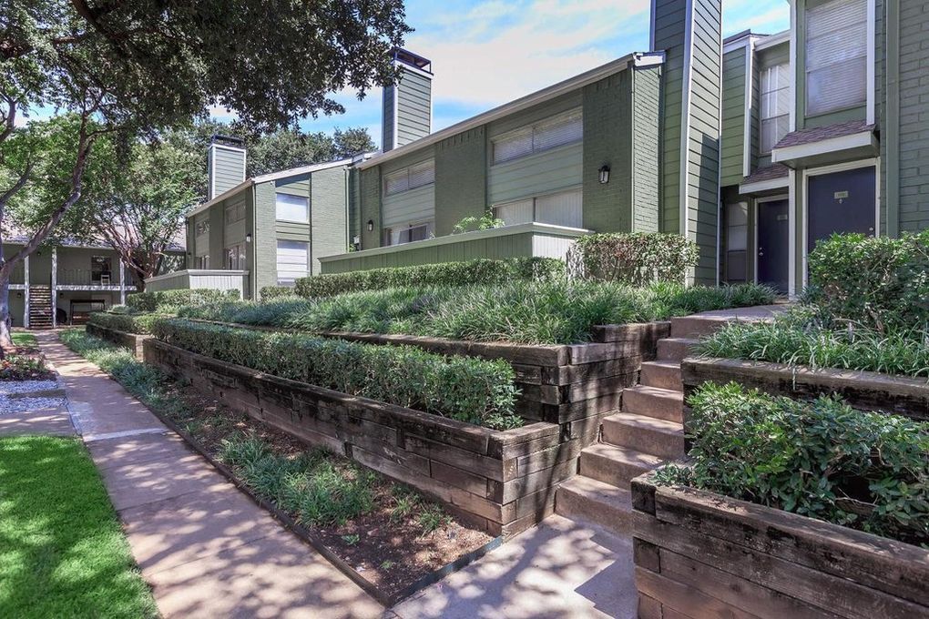 Jade Addison - Exterior - Photo 4 of 41
