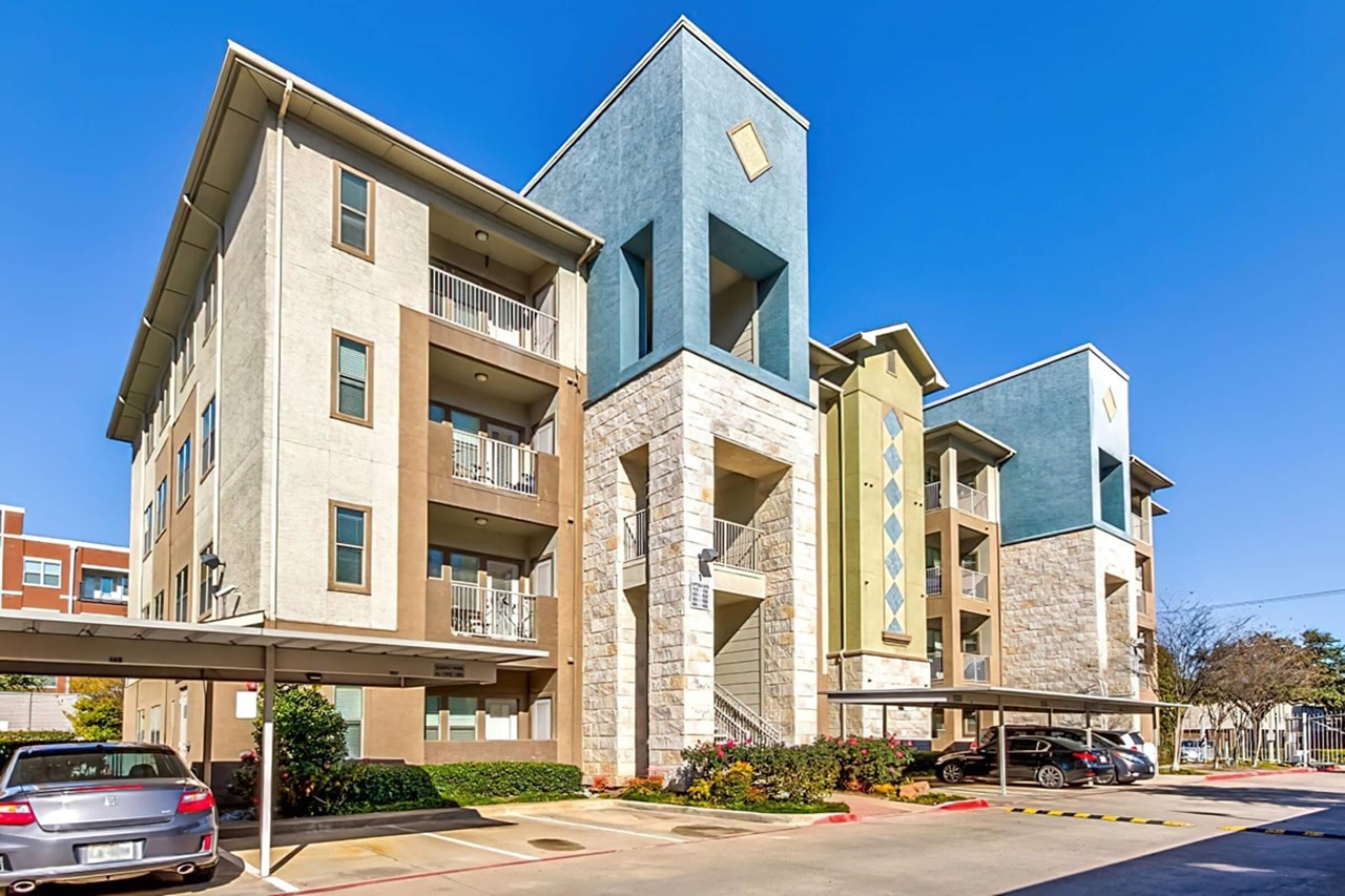 Bel Air on Maple - Dallas, TX - Photo 1 of 12