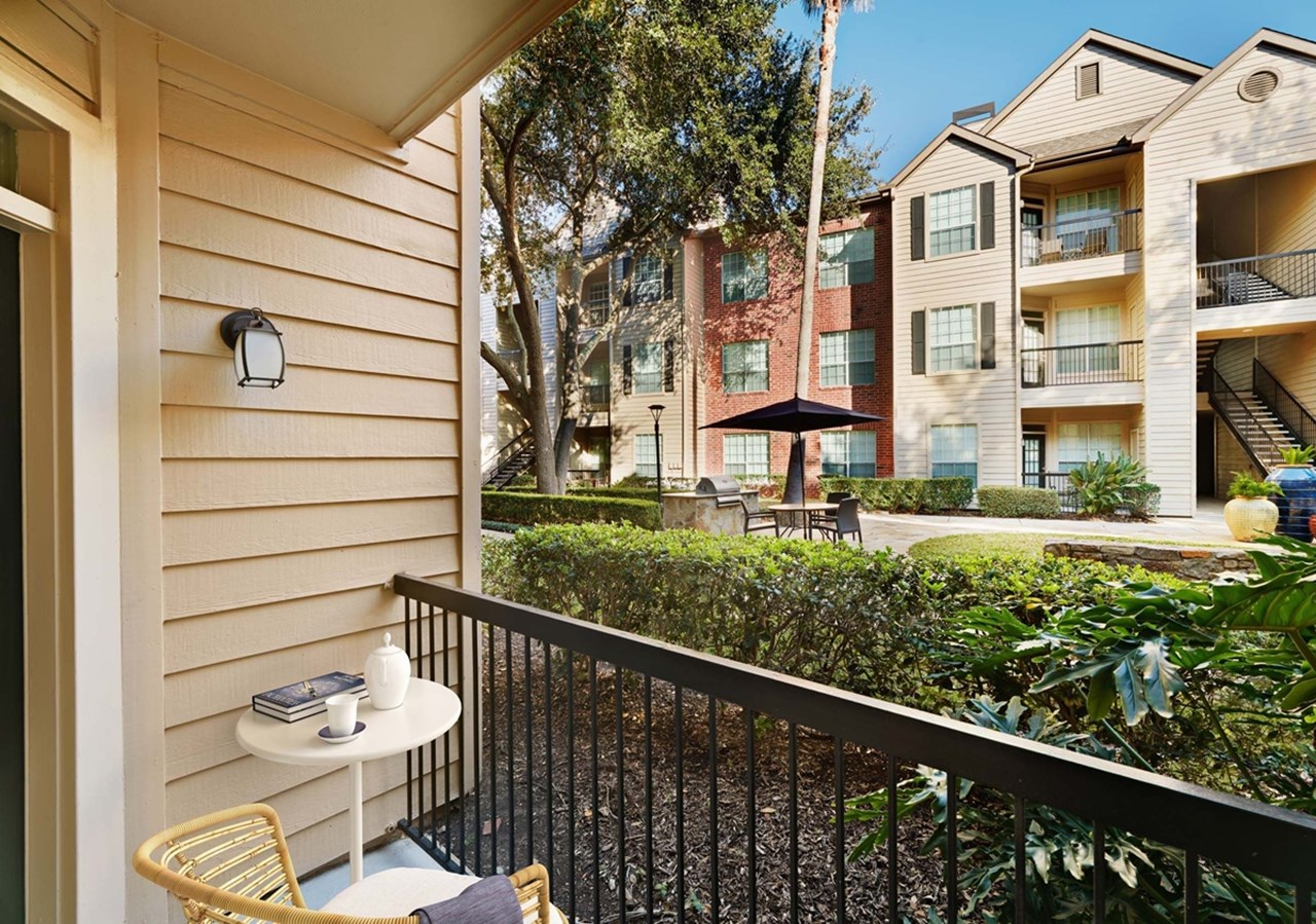 Woodland Park Westchase - Houston, TX - Photo 1 of 15
