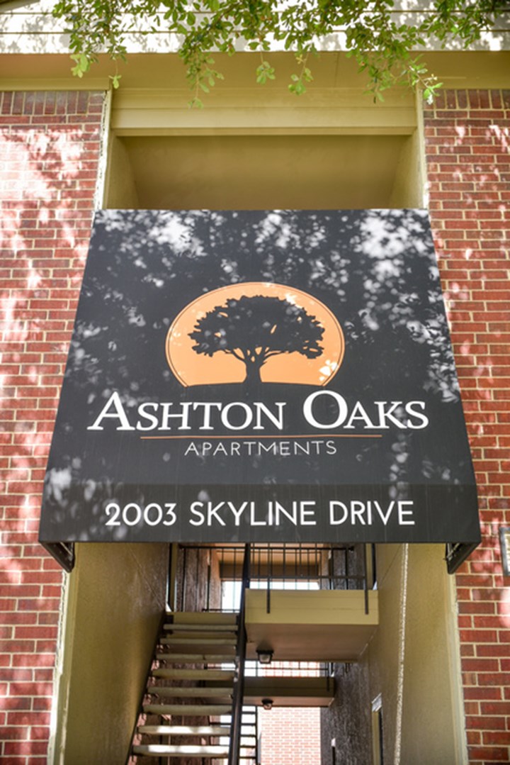 Ashton Oaks Apartments
