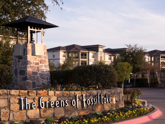 Greens of Fossil Lake - Entrance - Photo 2 of 15