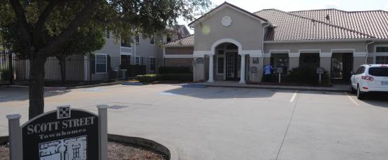 Scott Street Townhomes - Entrance - Photo 2 of 7