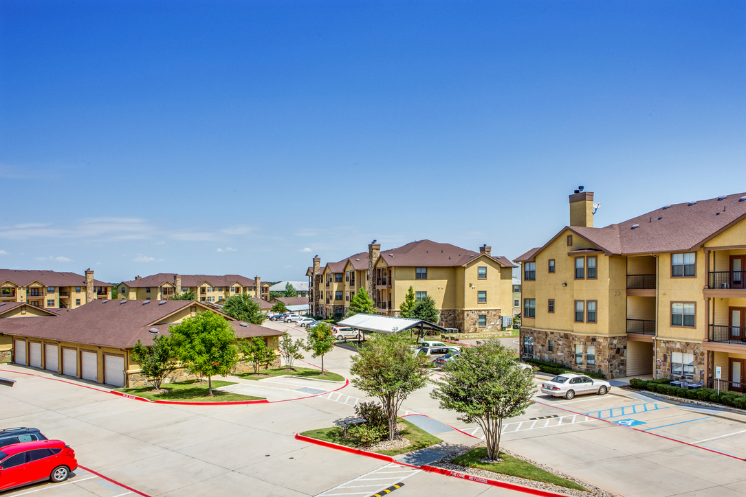 Preserve at Pecan Creek Apartment