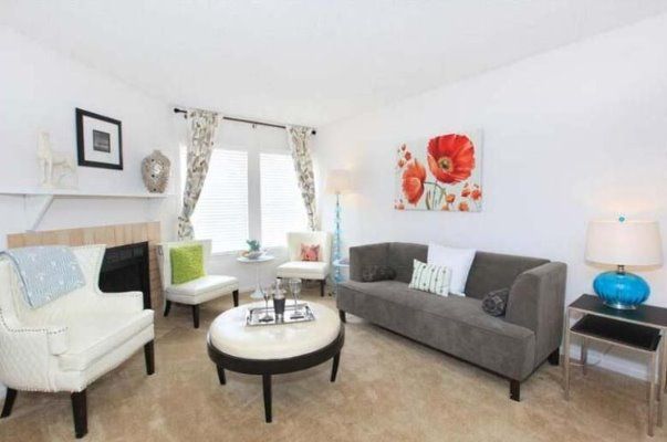 Gallery at Katy - Living - Photo 8 of 11