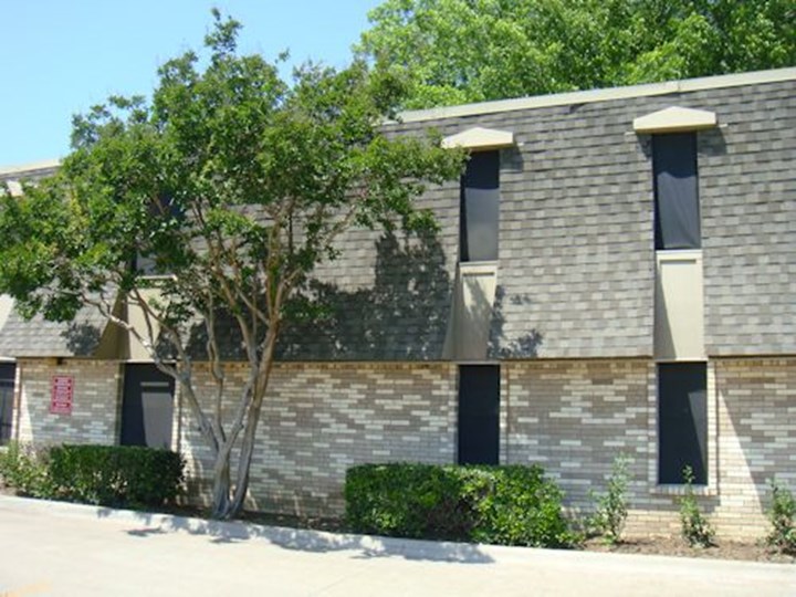 Royal Park Apartments Dallas 885+ for 1 Bed Apartments