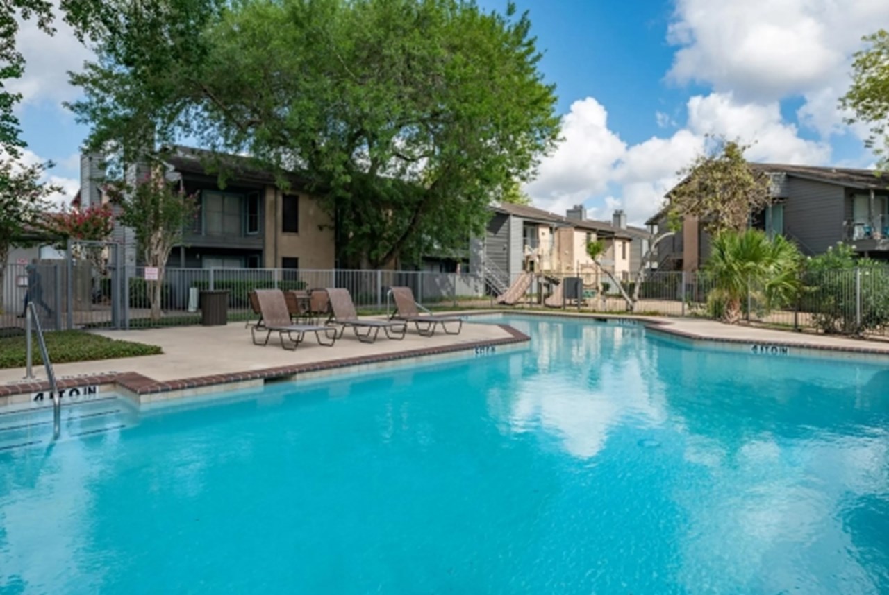 Mosaic - Pasadena, TX - Photo 1 of 24