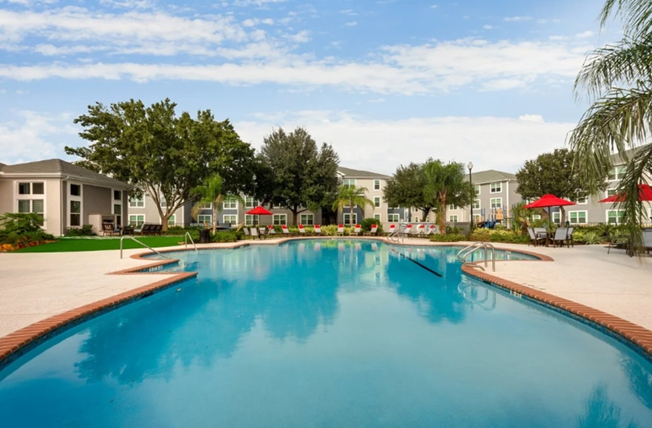 Bahia Cove - Dickinson, TX - Photo 1 of 38