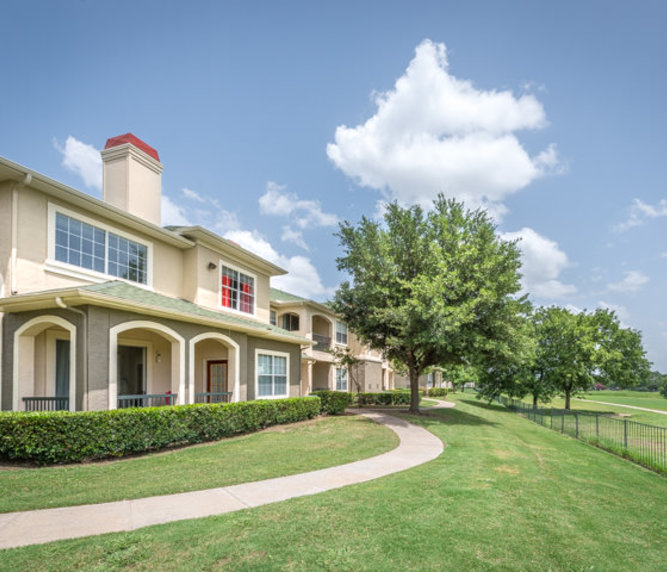 Legends at Ridgeview Ranch Apartment