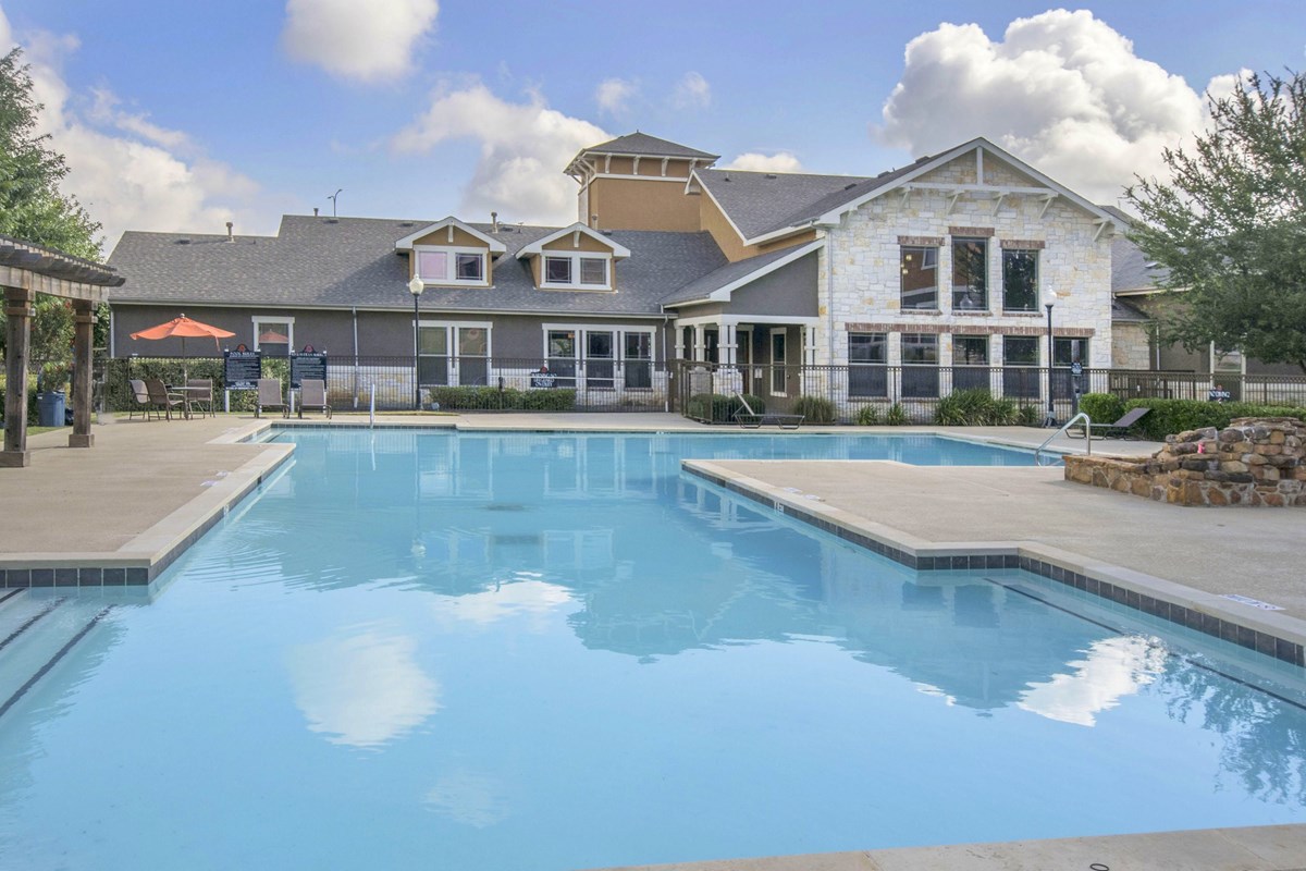 Eryngo Hills - Pool - Photo 4 of 12