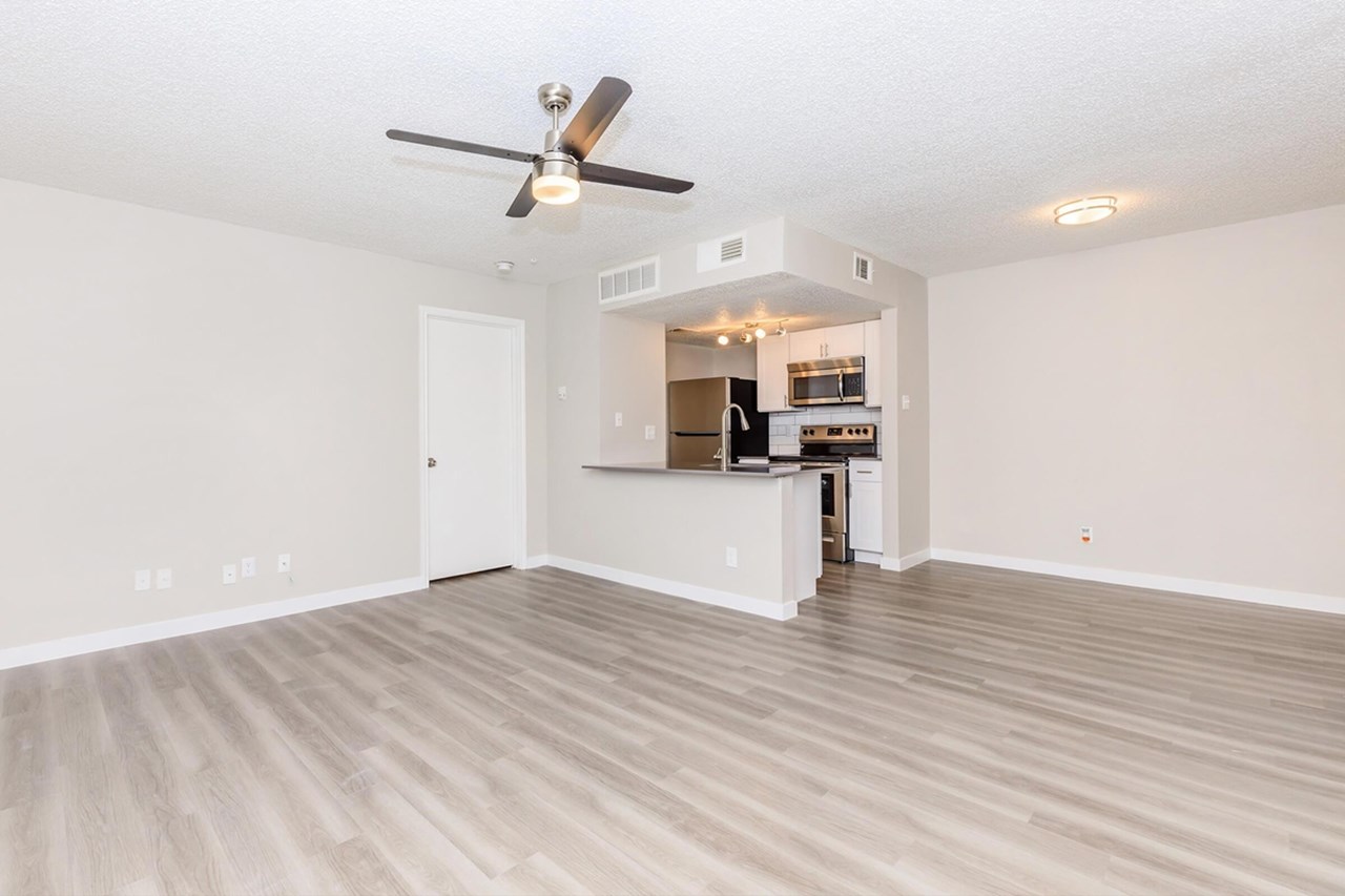 Tides at Meadowbrook - Living Area - Photo 5 of 10