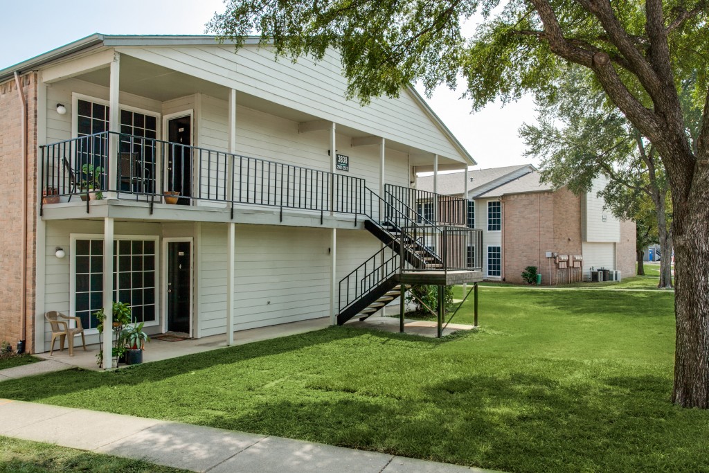 Creek on Calloway - Exterior - Photo 3 of 31