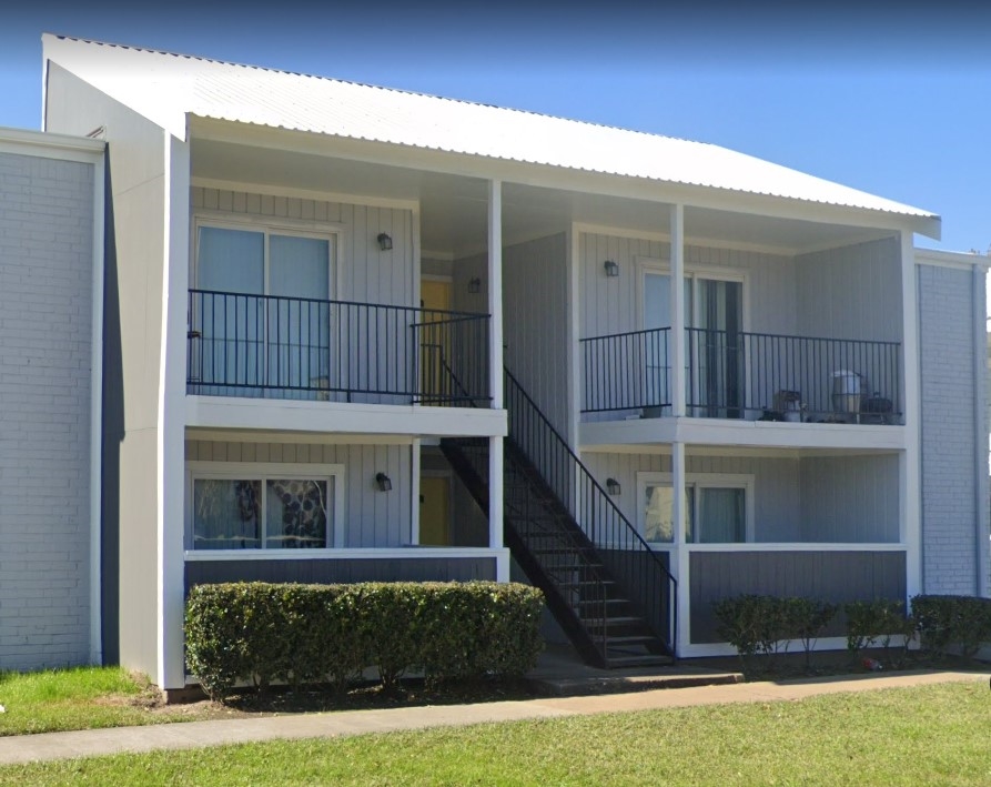 Brays Villas - Exterior - Photo 3 of 23