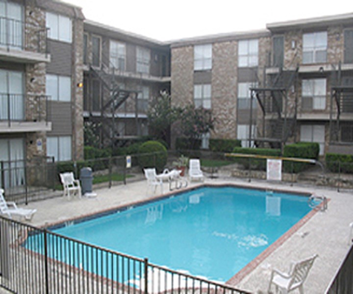 Alister Apartments Austin 1028 for 1 2 Bed Apts