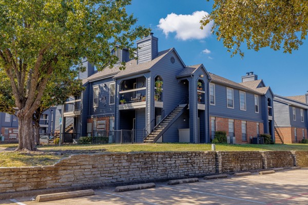Residence at North Dallas I & II