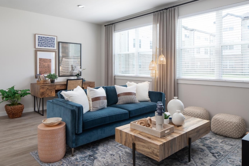 Prose Decker Lake - Living Area - Photo 7 of 11