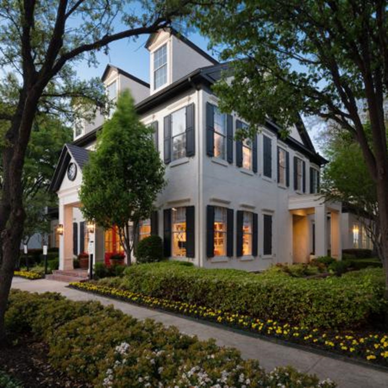 Heritage at Lakeside - Plano, TX - Photo 1 of 15