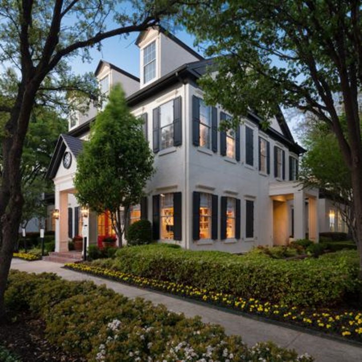 Heritage at Lakeside Plano 1644+ for 1, 2, 3 & 4 Beds