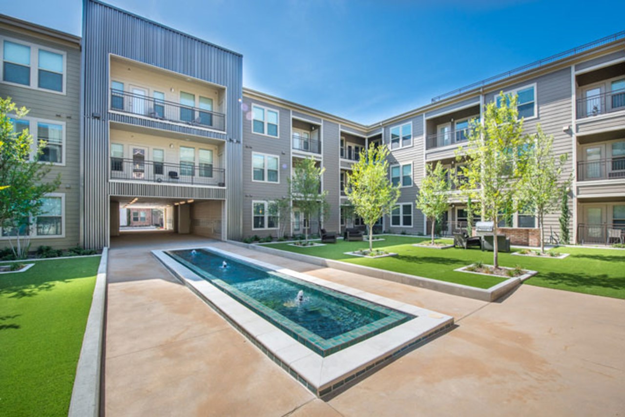 Southwestern - Dallas, TX - Photo 1 of 51