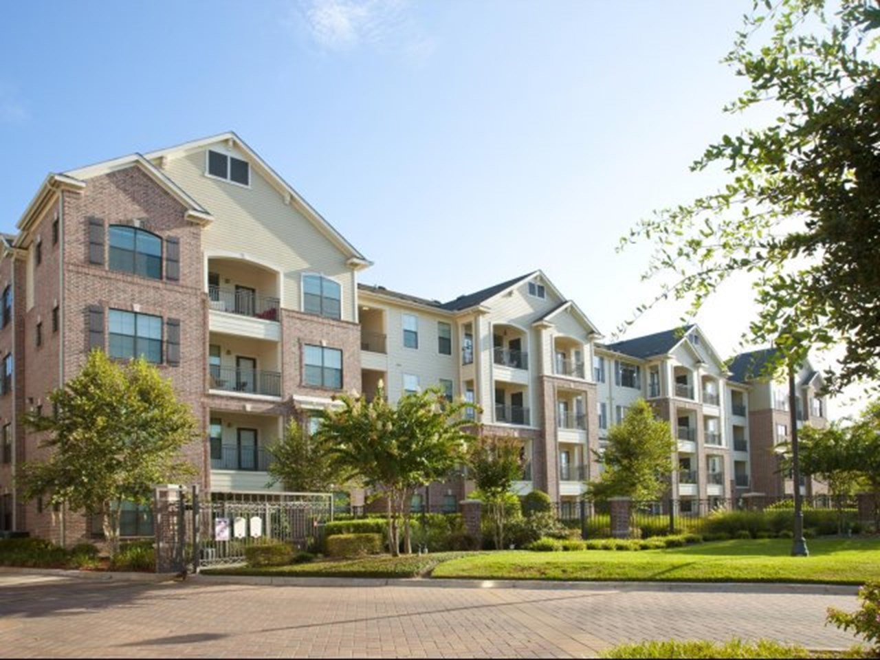 Villas at Bunker Hill - Houston, TX - Photo 1 of 20
