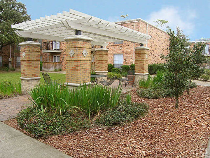 Heatherwood Apartments Houston 791+ for 1 & 2 Bed Apts