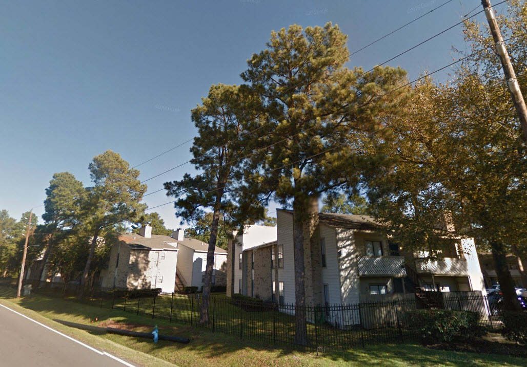 Cypresswood Crossing Apartment