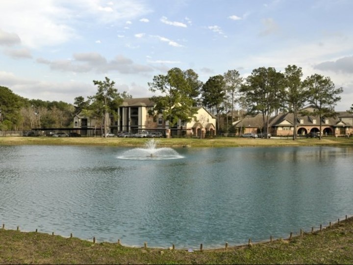 Edgewater at Klein Spring 1053+ for 1, 2 & 3 Bed Apts