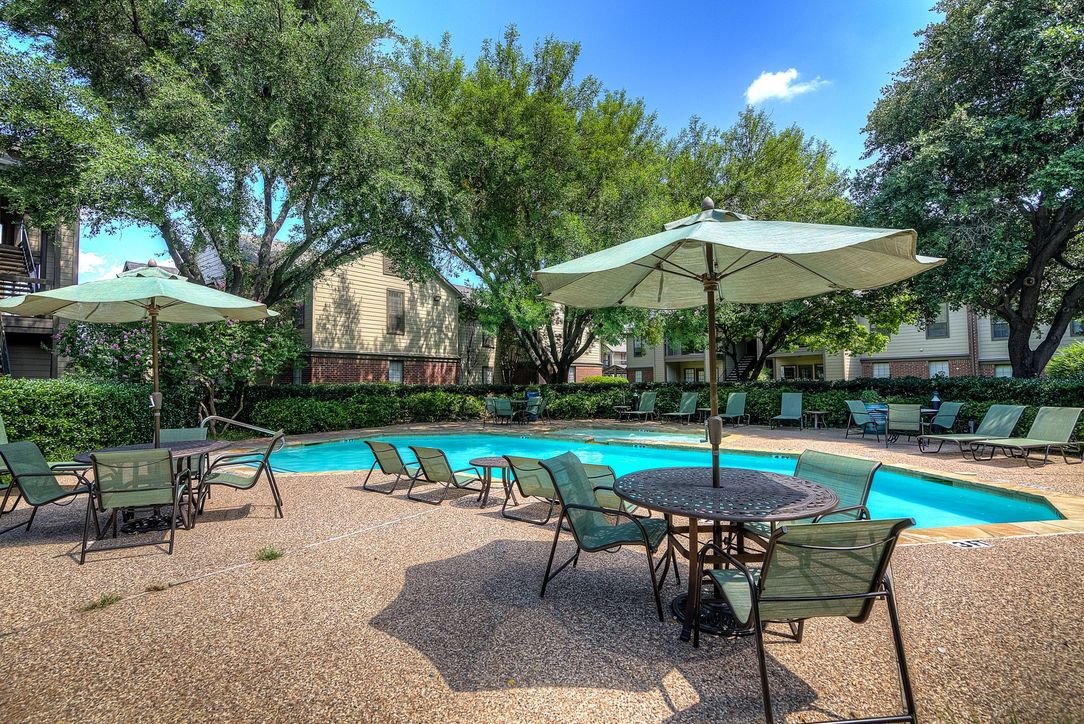 Residence at North Dallas I & II - Pool - Photo 3 of 41