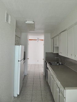 Pelican Landing - Kitchen - Photo 7 of 7