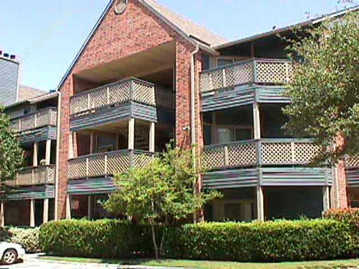 Parkford Oaks Apartments