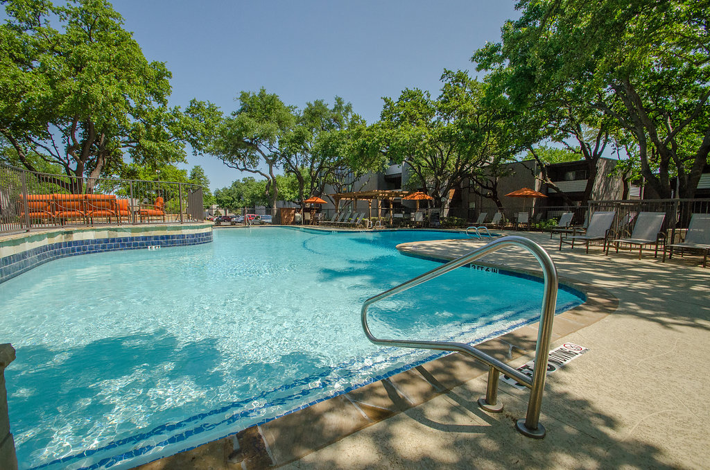 Aberdeen at Bellmar in Dallas, TX View Photos, Floorplans & Pricing