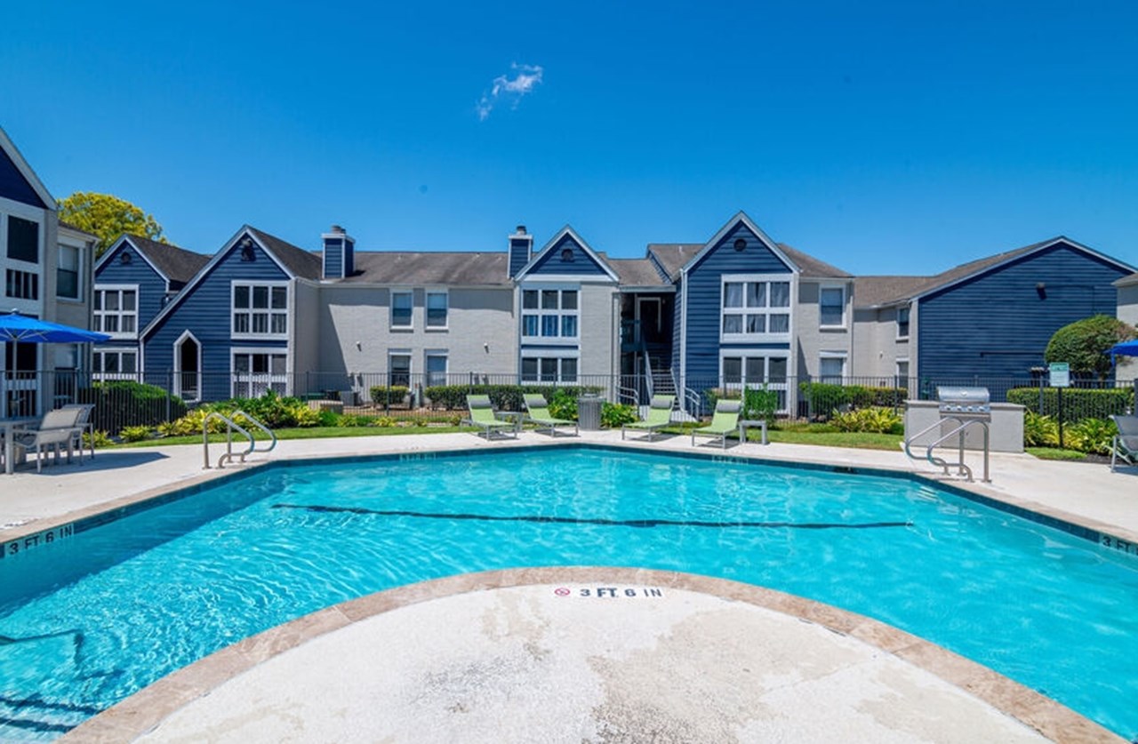 Willow Springs - Pasadena, TX - Photo 1 of 11