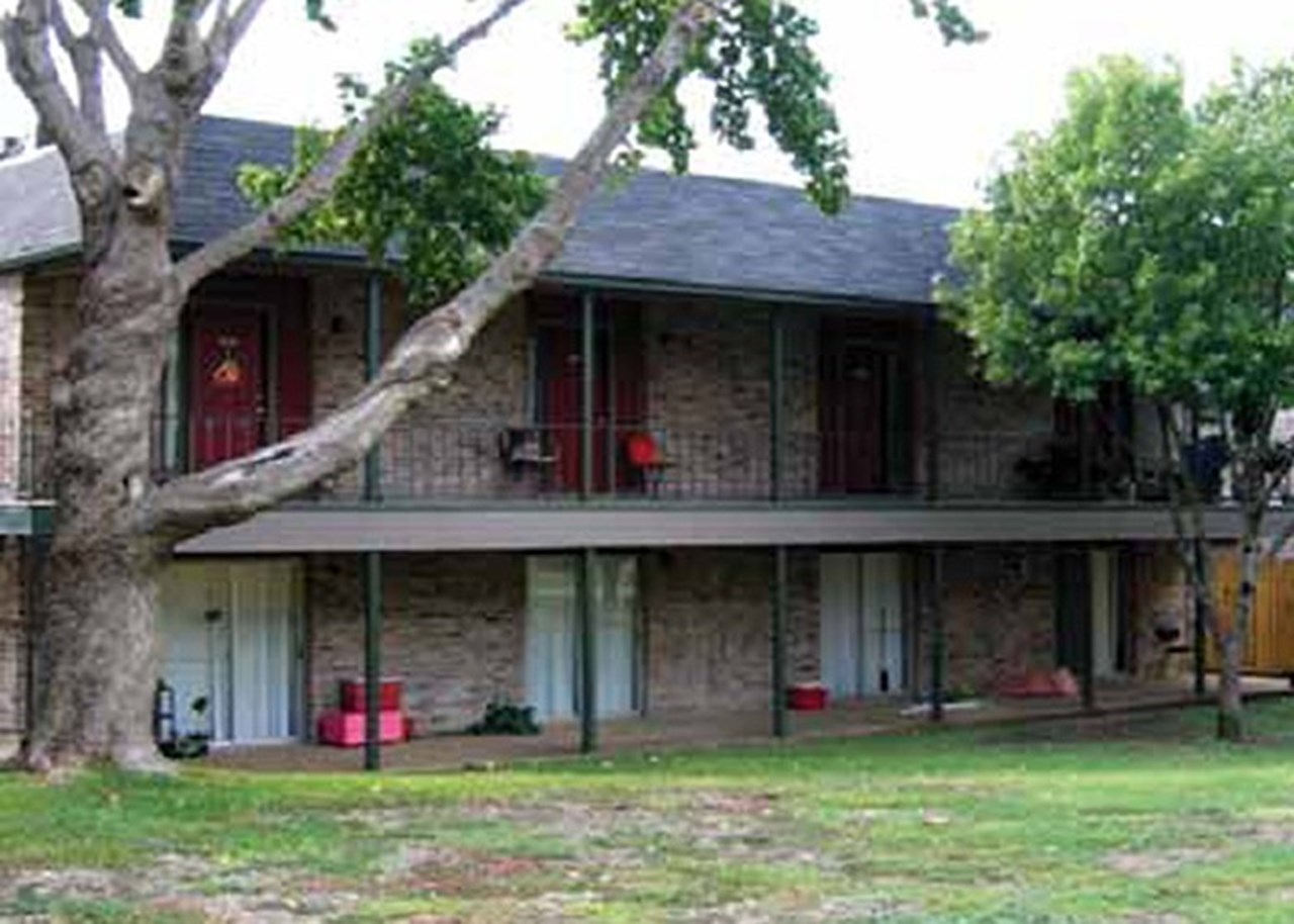 Tradewind Villas - San Antonio, TX - Photo 1 of 7