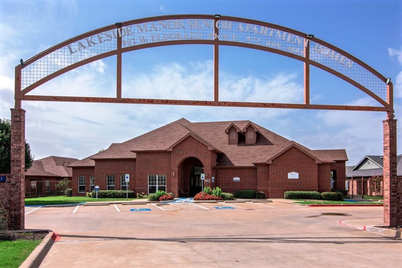Lakeside Manor - Little Elm, TX - Photo 1 of 10