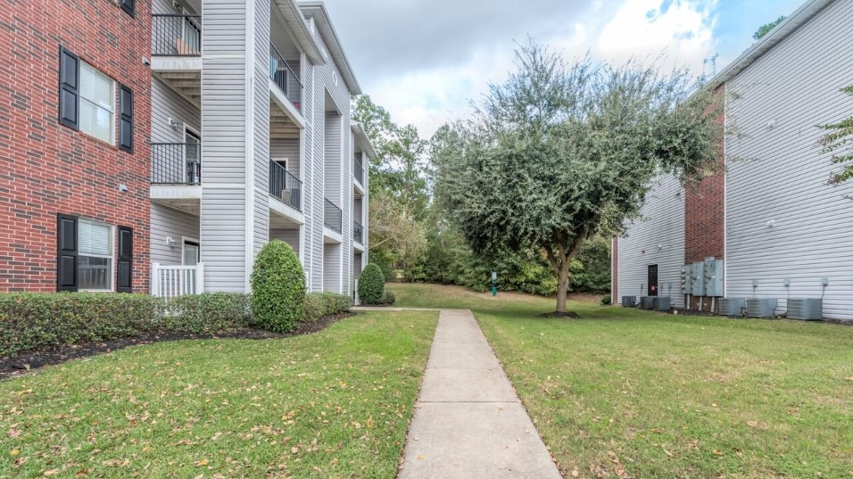 Landings of Conroe - Exterior - Photo 5 of 50