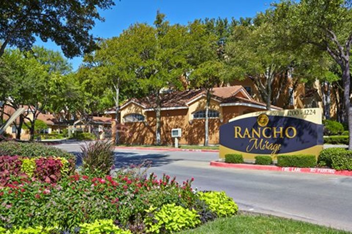 Rancho Mirage Apartments
