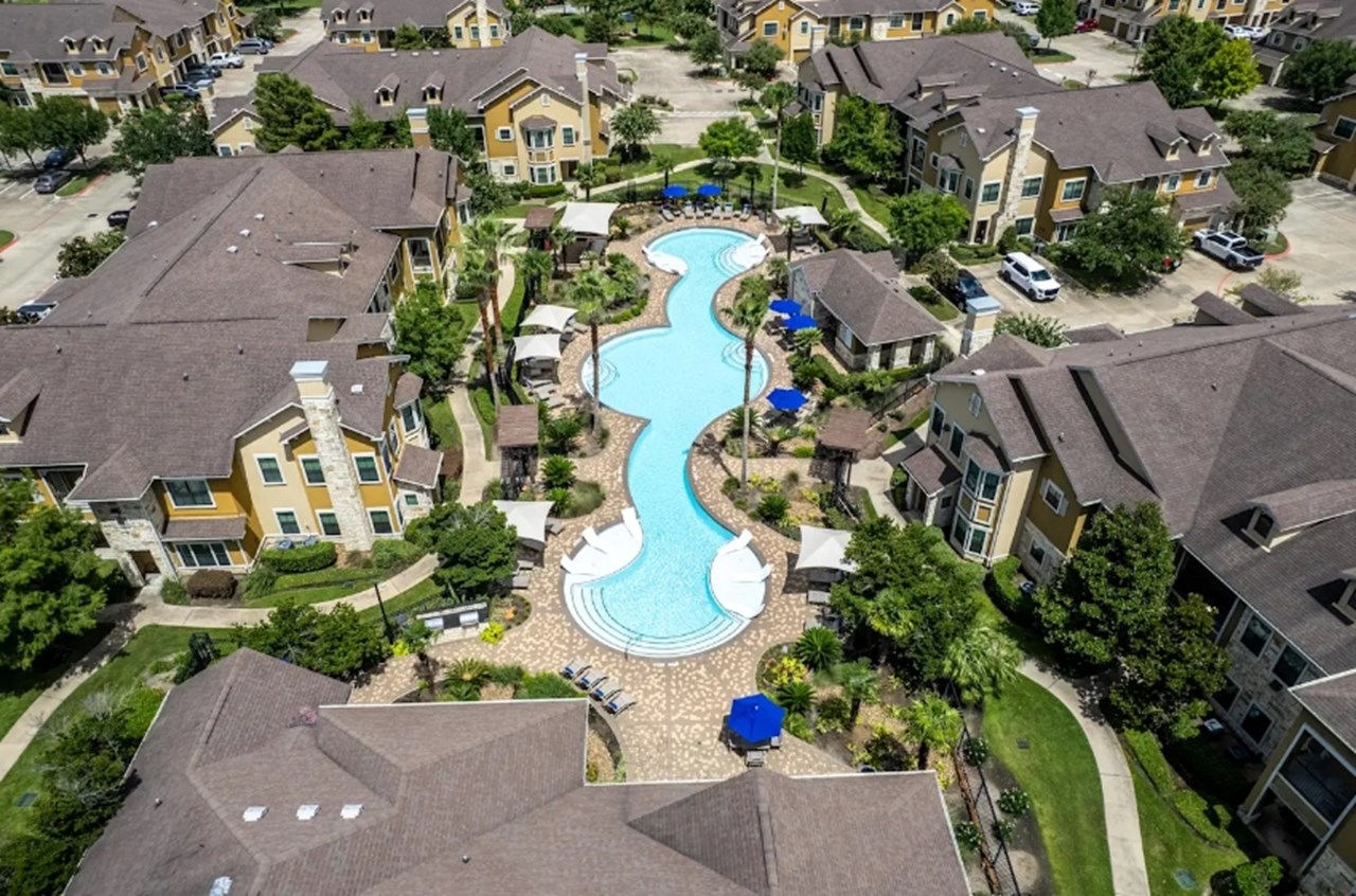 Avenues at Tuscan Lakes - League City, TX - Photo 1 of 12