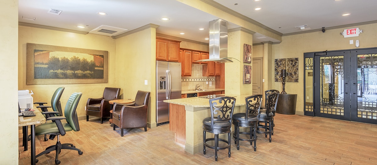 MAA Worthington - Clubhouse - Photo 8 of 17