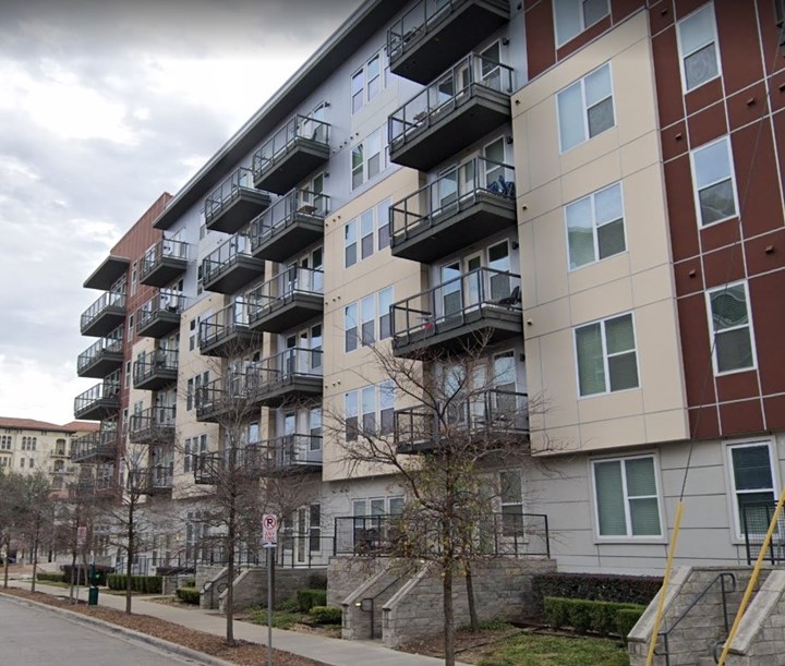 Bell Katy Trail Dallas 1580+ for 1 & 2 Bed Apts