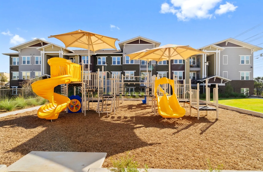 Baltazar - Playground - Photo 4 of 24