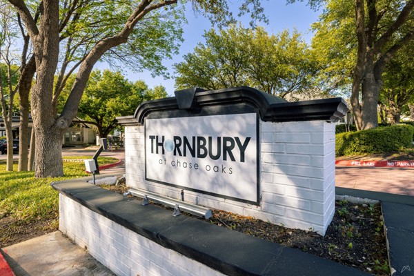 Thornbury at Chase Oaks