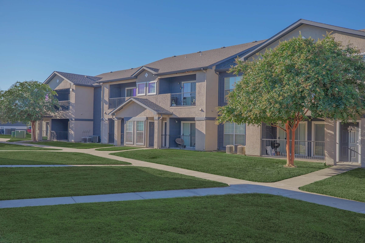 Hamlins at Cedar Creek Lake Kemp 1150+ for 1, 2 & 3 Beds