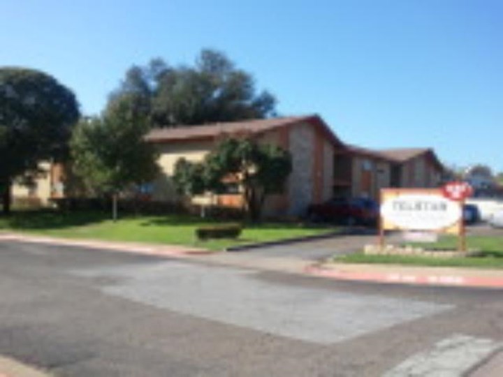 Vernazza Apartments Dallas 1250+ for 1 & 2 Bed Apts