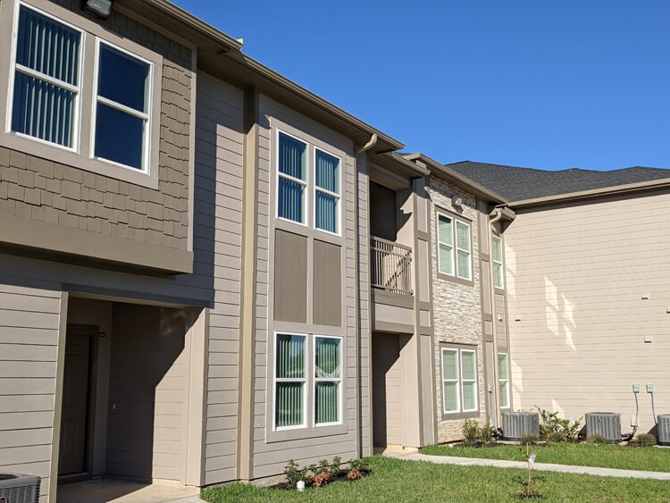 Sugar Pine - Exterior - Photo 3 of 19