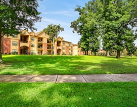 Lakeshore Villas Apartments Humble Texas